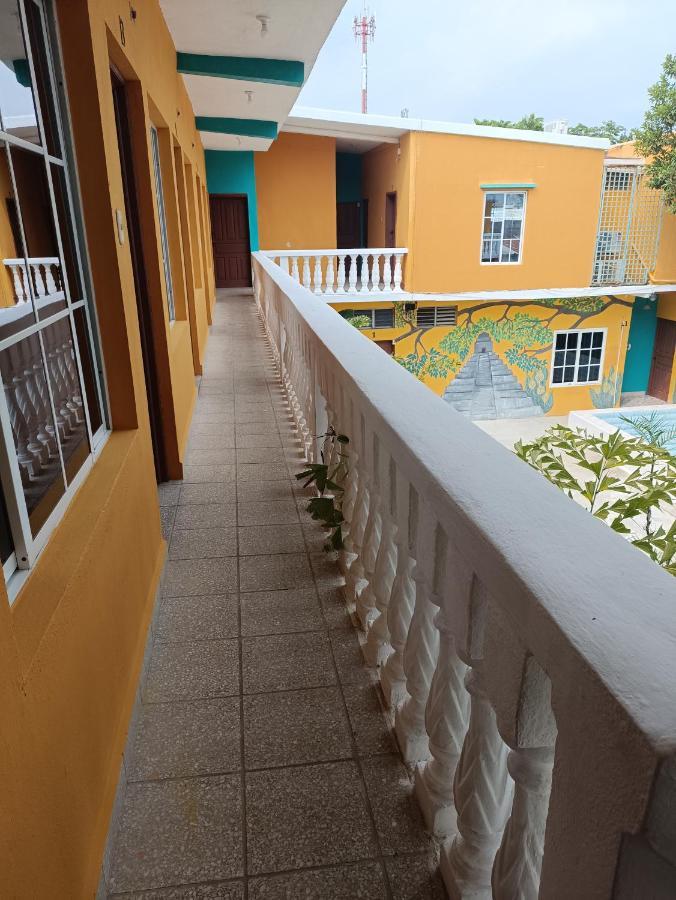 Hotel Y Restaurante Casa Jardines San Benito ภายนอก รูปภาพ